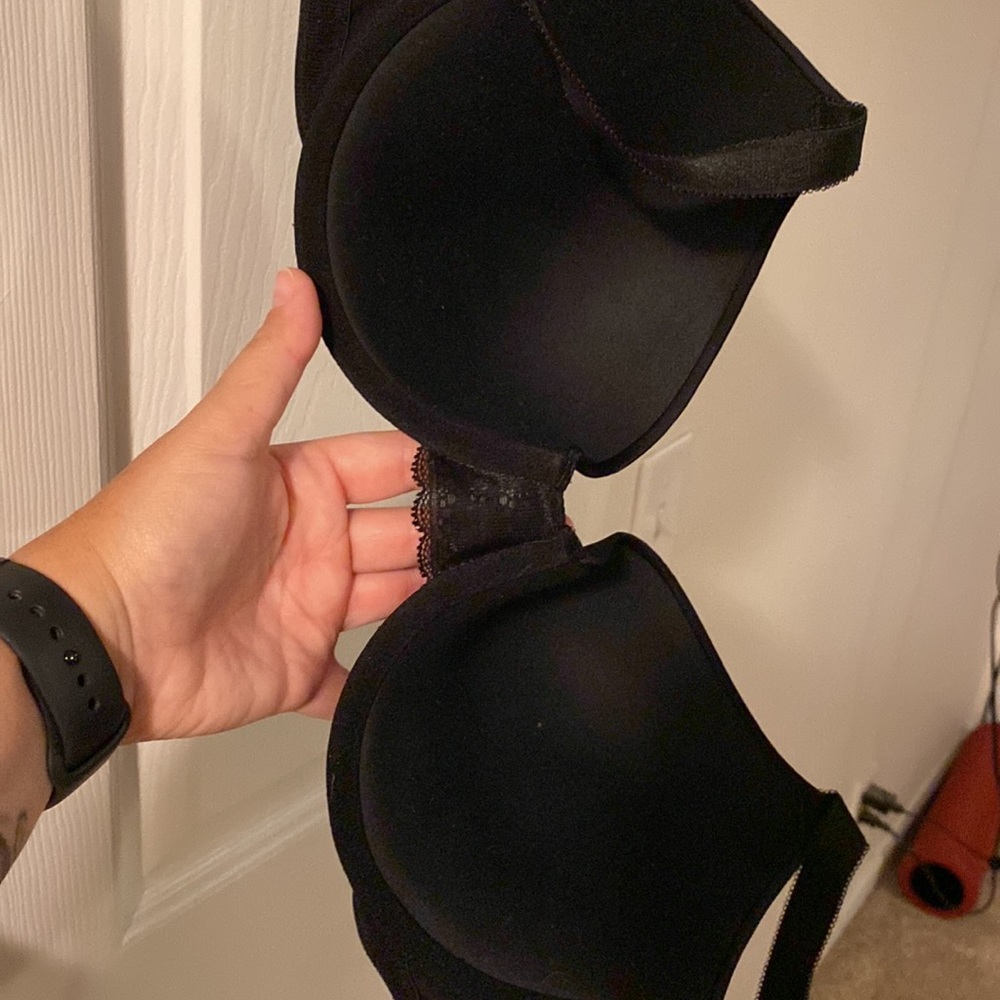 38D bras - Picture 5 of 5
